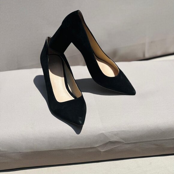 Marc Fisher - Picture 4 of 7